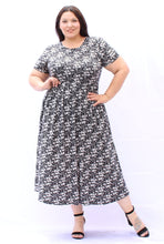 Load image into Gallery viewer, Bloomchic Everyday Midi Dress, Size 16, 20, 22