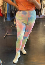 Load image into Gallery viewer, Wild Cat Pastel Pink, Yellow, and Blue Tie Dye Leggings, Size 1X