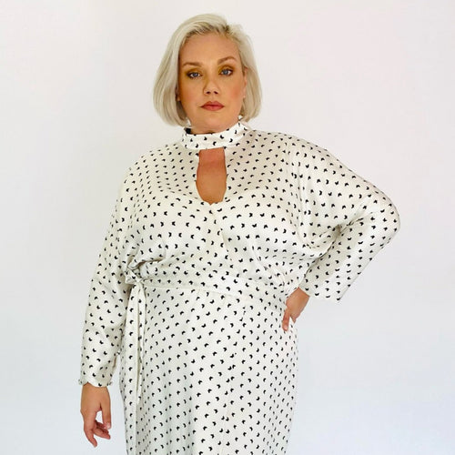 The Plus Bus Boutique  Plus Size Consignment & Resale Clothing in LA