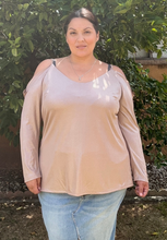 Load image into Gallery viewer, City Chic Cold Shoulder 18
