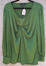 Load image into Gallery viewer, Eloquii Tie Detail Top 26/28
