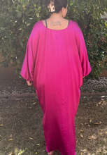 Load image into Gallery viewer, BACCAL Kaftan Hot Pink
