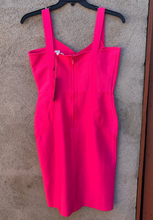 Load image into Gallery viewer, NWT Fashion Nova Pink Dress XL
