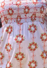 Load image into Gallery viewer, Robyn Wreath Dress XXL
