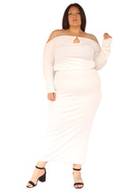 Load image into Gallery viewer, Fashion To Figure Long Sleeve Of the Shoulder White Top, Size 3X
