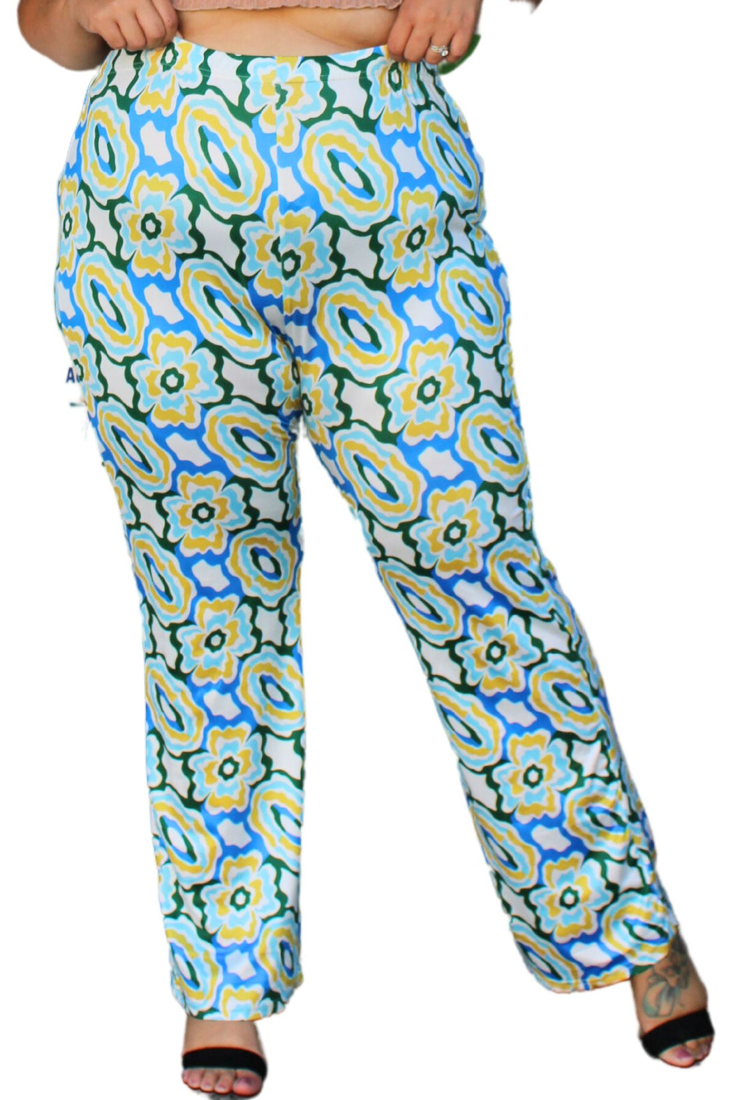 Shein Flared Pants with Funky Blue, Green, White and Yellow Design, Size 4XL