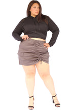 Load image into Gallery viewer, Fashion Nova Gray Ruched Drawstring Cargo Mini Skirt, Size 2X

