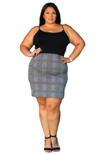 Load image into Gallery viewer, Zenobia Black, White, Red Houndstooth Plaid Mini Skirt, Size 1X
