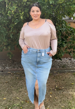 Load image into Gallery viewer, Good American Denim Skirt 20
