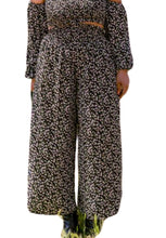 Load image into Gallery viewer, Pinecone Row Peasant Pants, Size 5X
