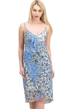 Load image into Gallery viewer, Guess Blue and White Chiffon Floral Dress, Size 12
