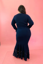 Load image into Gallery viewer, Zac Posen Long Sleeve Navy Maxi Gown With Mermaid Tail, Size XL
