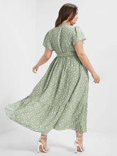 Load image into Gallery viewer, BLOOMCHIC DITSY FLORAL SPLIT HEM V-NECK POCKET DRESS, MULTIPLE COLORS/SIZES

