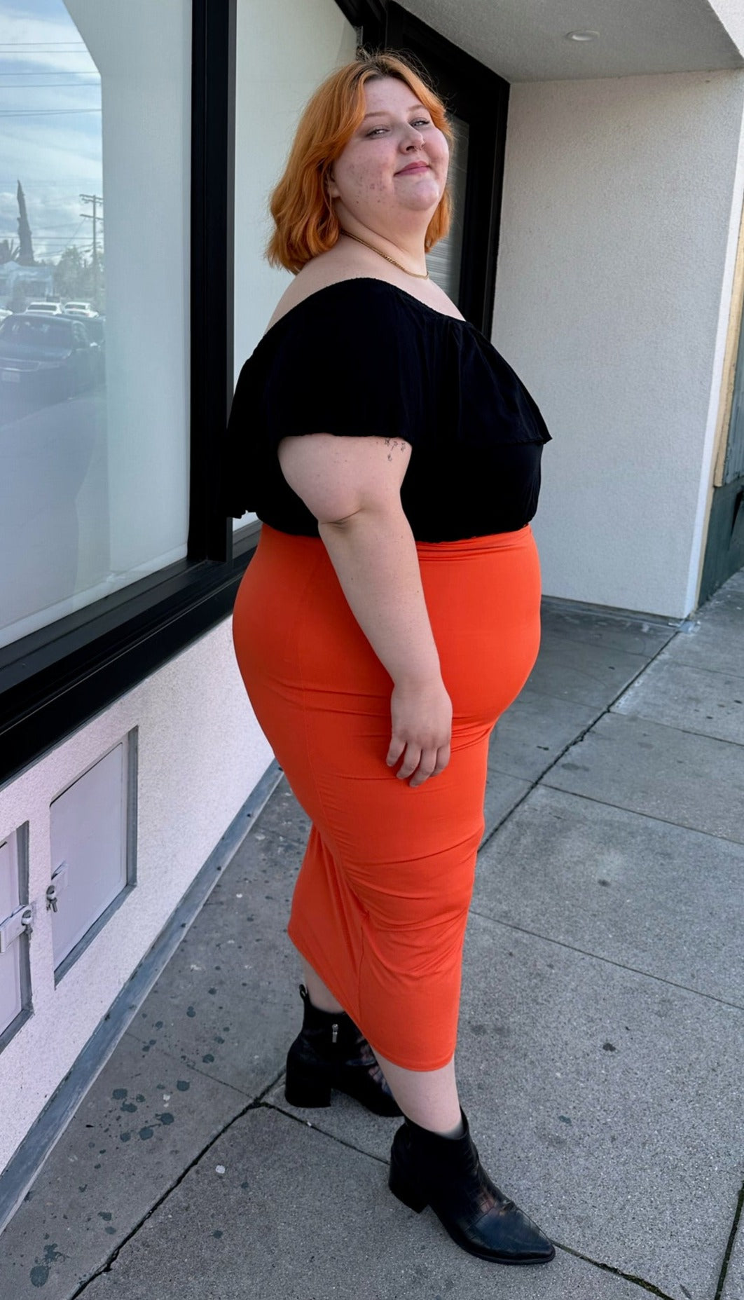 Fashion Nova Bright Orange Bodycon Maxi Skirt, Size 3X – Plus Bus Boutique