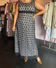 Load image into Gallery viewer, YACUN Black Floral Lace Over White Lining Maxi, Size XL

