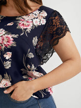Load image into Gallery viewer, BLOOMCHIC LACE TRIM FLUTTER SLEEVE FLORAL NAVY COLOR BLOUSE SIZE 16
