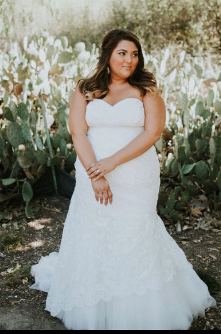 Morilee Lace and Sequin Wedding Dress, Size 18