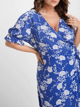 Load image into Gallery viewer, BLOOMCHIC RUFFLED SPLIT HEM WRAP VNECK MIDI DRESS BLUE WITH WHITE FLOWER PRINT
